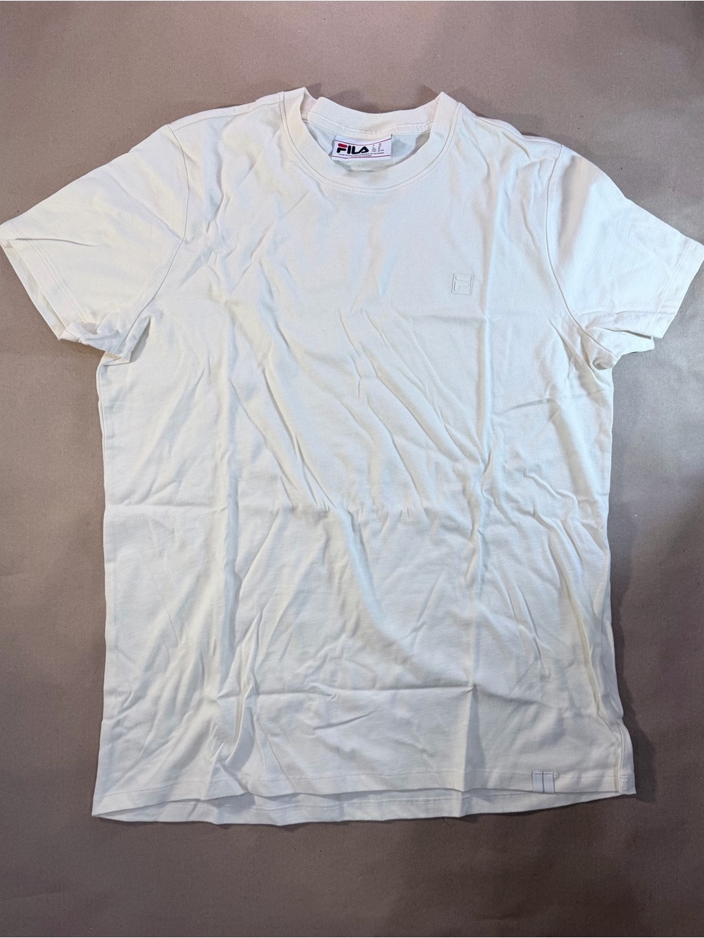 FILA White Logo Tee – Women’s XL Embroidered Short Sleeve Shirt NWOT